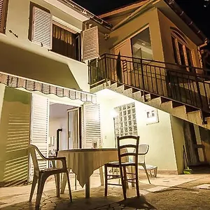 https://apartment-lilly-banjole.pula-hotels.org